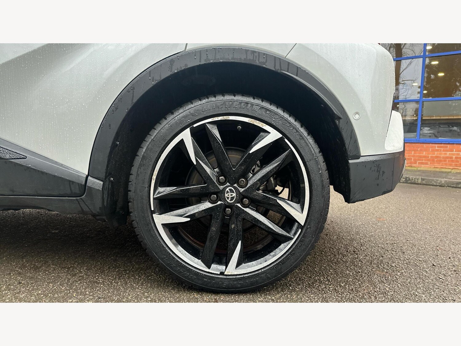 Used Toyota C-HR for sale - 77484133: Photo 20