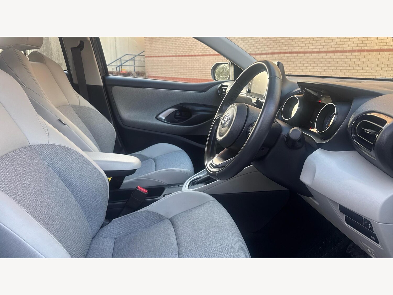 Used Toyota Yaris 2022 for sale - 77549327: Photo 13