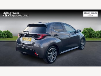 Used Toyota Yaris 2022 for sale - 77549327: Photo