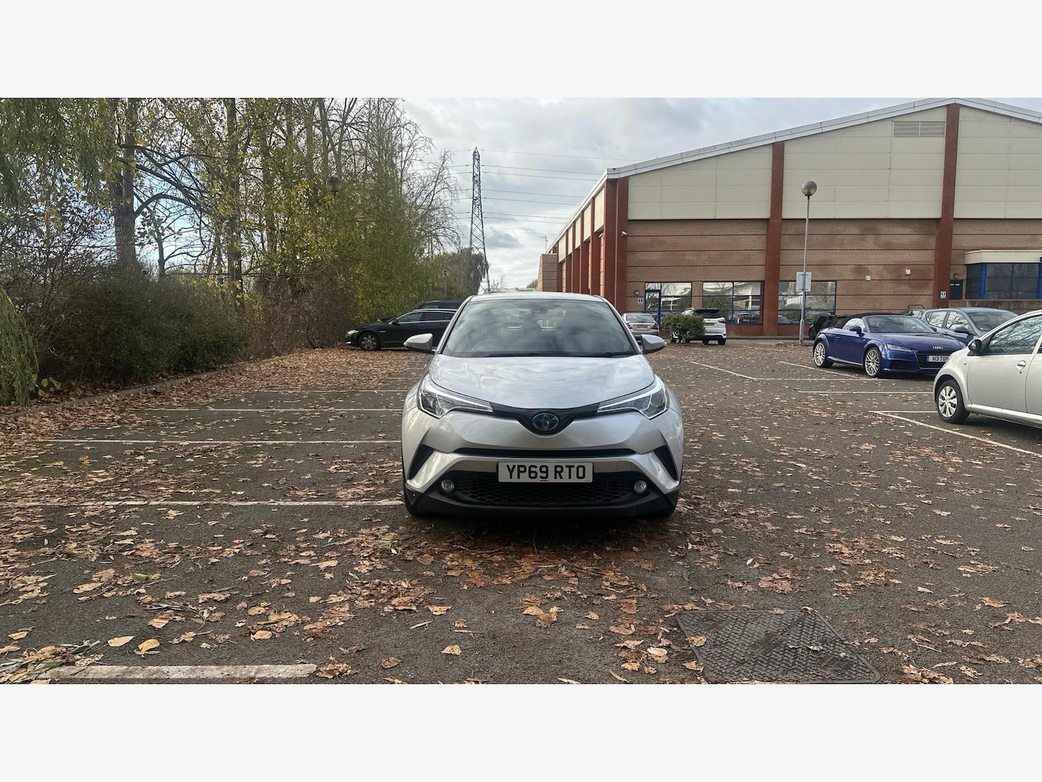 Used Toyota C-HR 2019 for sale - 76620255: Photo 17