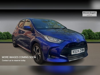 Used Toyota Yaris 2024 for sale - 78404064: Photo