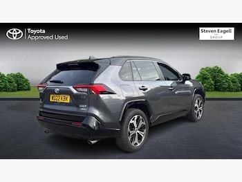 Used Toyota RAV4 2022 for sale - 76247703: Photo 2