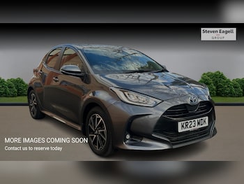 Used Toyota Yaris 2023 for sale - 77267335: Photo