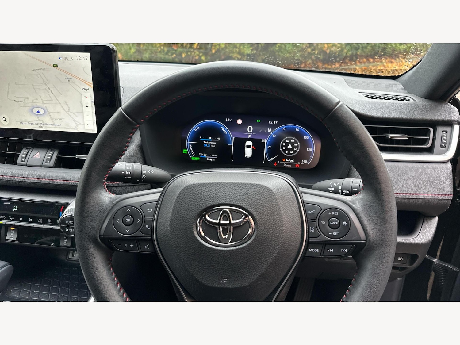 Used Toyota RAV4 2024 for sale - 76550758: Photo 10