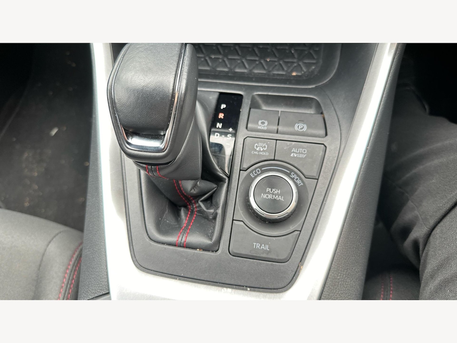 Used Toyota RAV4 2024 for sale - 76550758: Photo 26