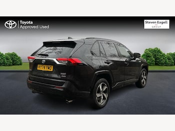 Used Toyota RAV4 2024 for sale - 76550758: Photo