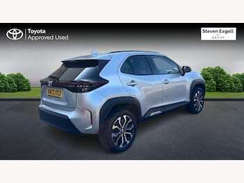 Used Toyota Yaris Cross 2023 for sale - 75093778: Photo