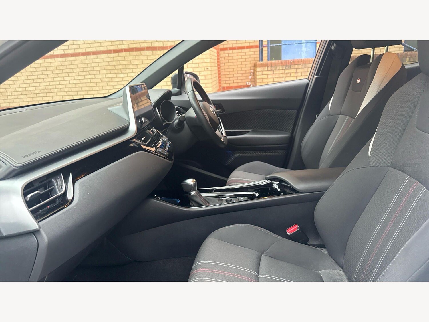 Used Toyota C-HR 2022 for sale - 77892628: Photo 12