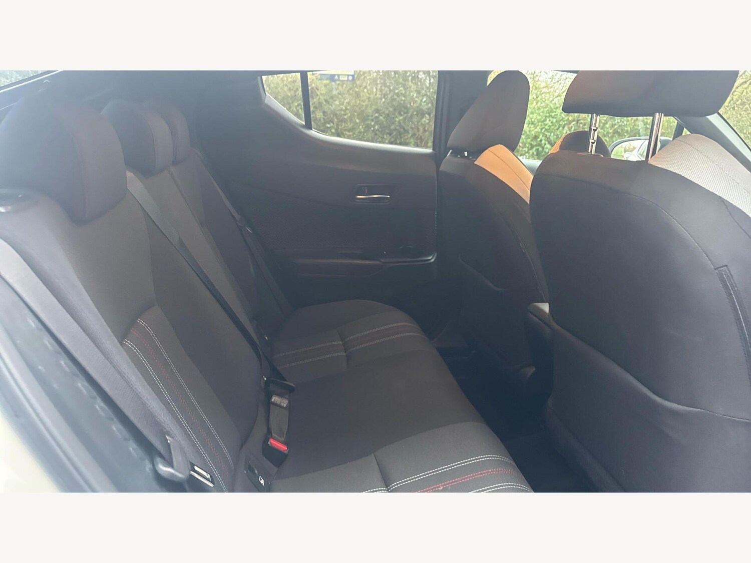 Used Toyota C-HR 2022 for sale - 77892628: Photo 14