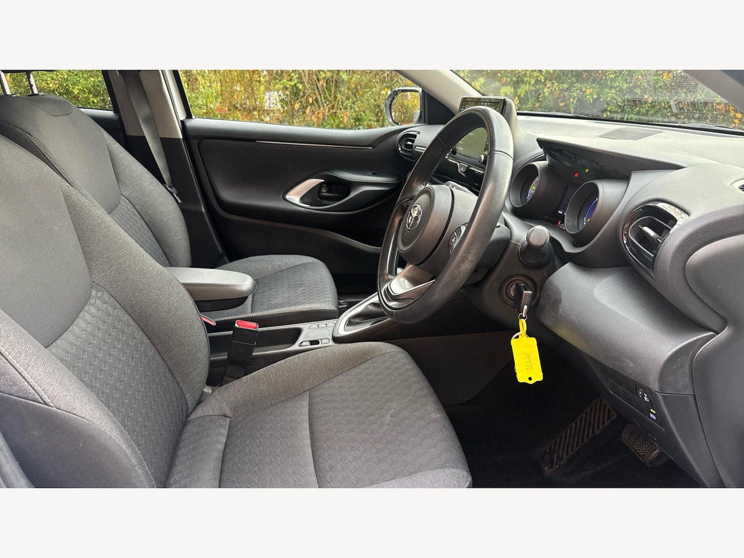 Used Toyota Yaris 2023 for sale - 76701395: Photo 13