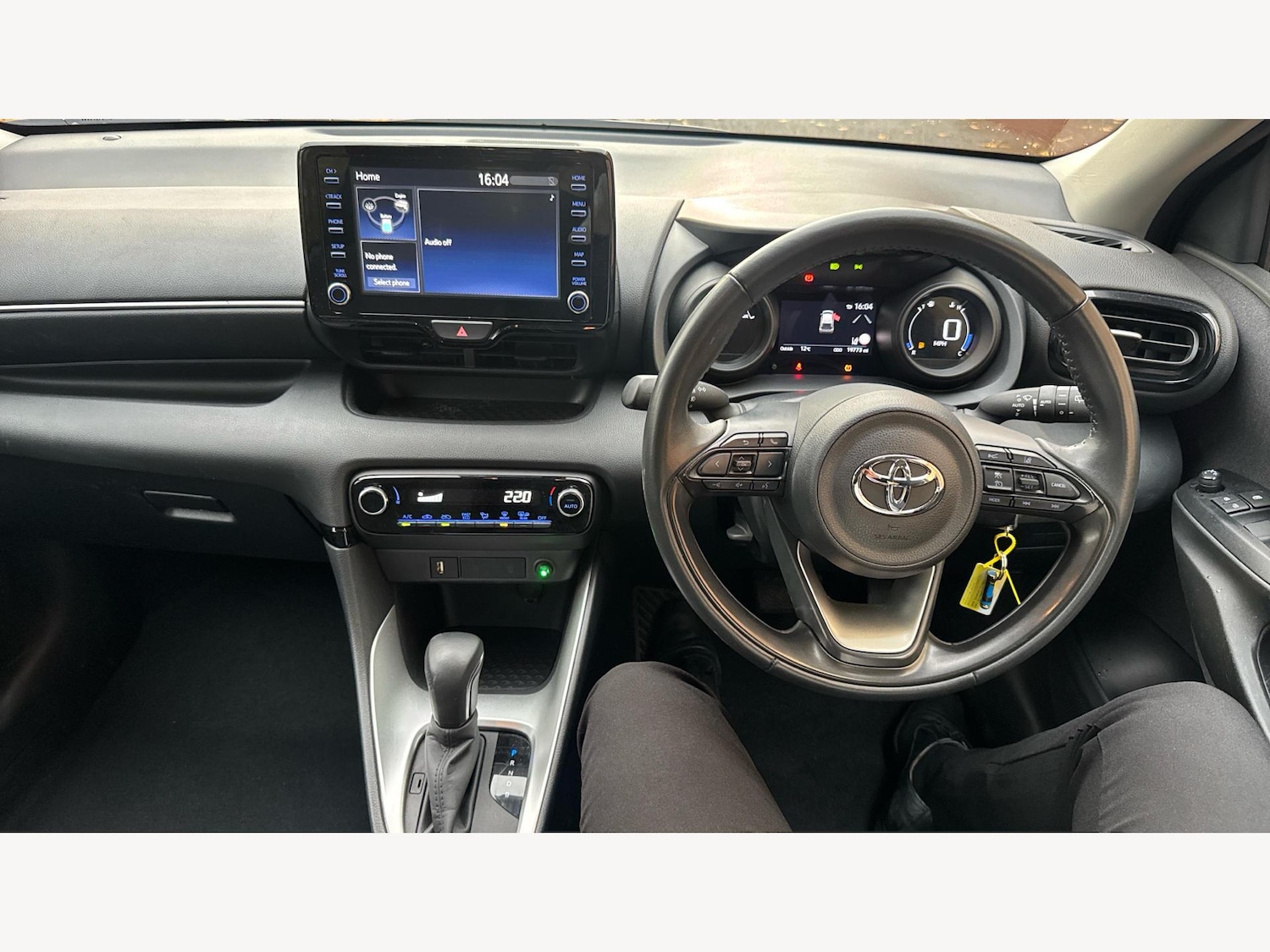 Used Toyota Yaris 2023 for sale - 76701395: Photo 7