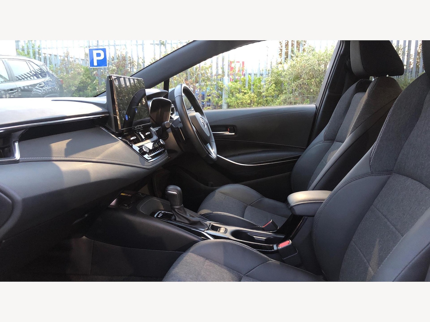 Used Toyota Corolla 2024 for sale - 76151318: Photo 12