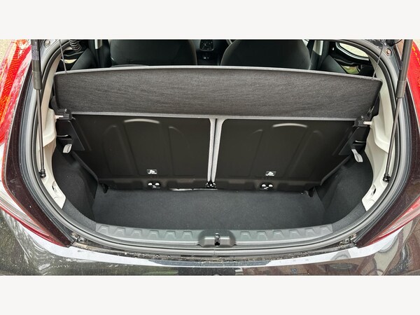 Used Toyota AYGO 2021 for sale - 76251185: Photo 16