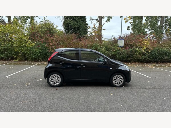 Used Toyota AYGO 2021 for sale - 76251185: Photo 18