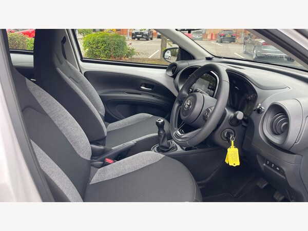 Used Toyota Aygo X 2023 for sale - 76189277: Photo 13