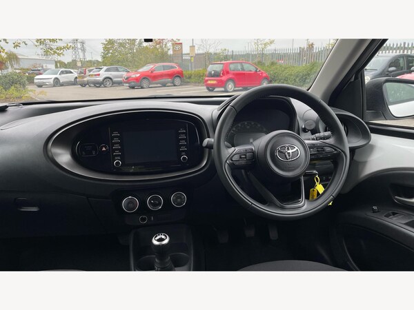 Used Toyota Aygo X 2023 for sale - 76189277: Photo 7