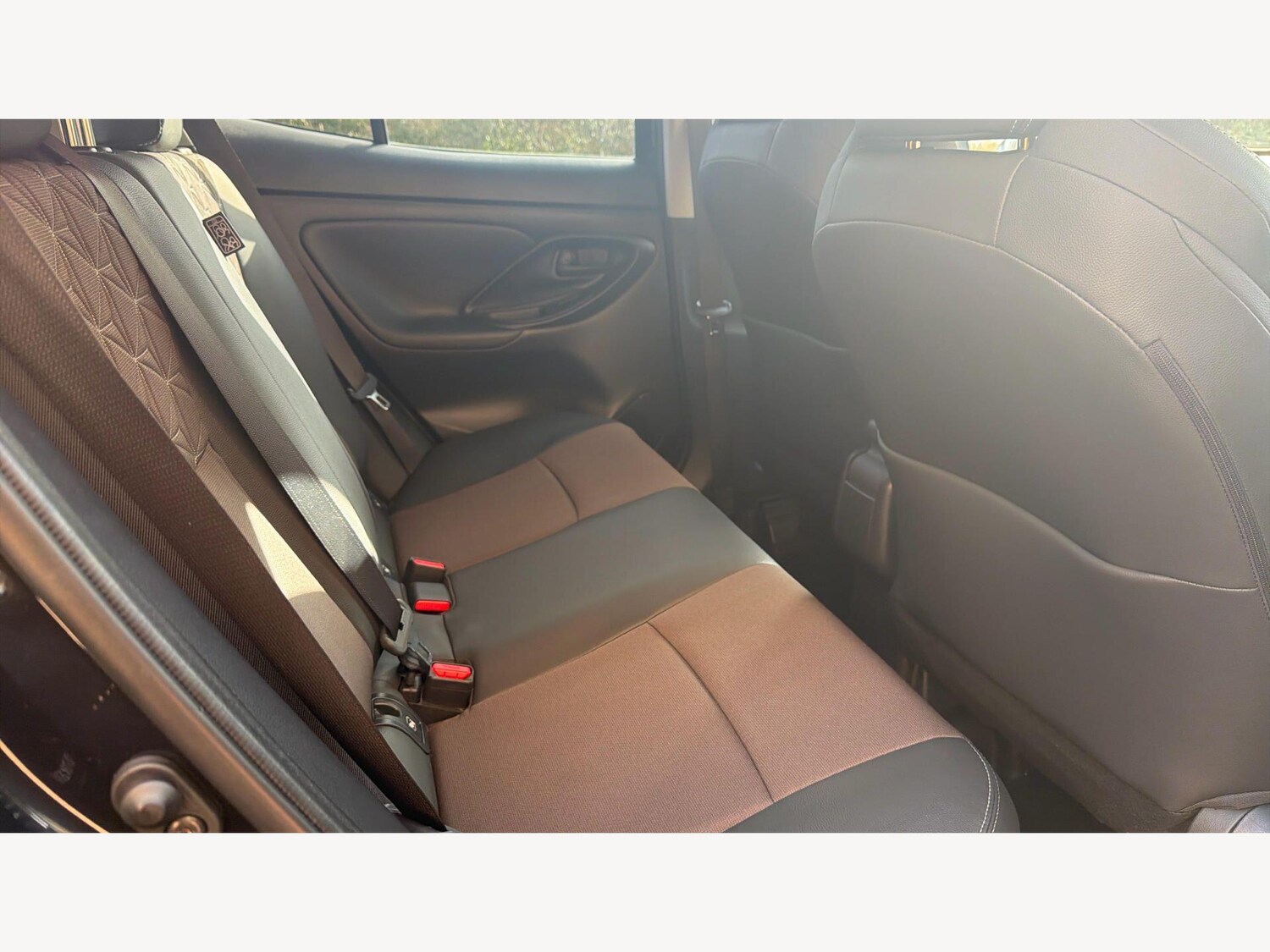 Used Toyota Yaris Cross 2024 for sale - 77670622: Photo 14