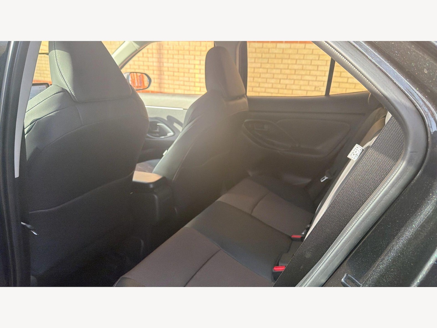 Used Toyota Yaris Cross 2024 for sale - 77670622: Photo 15