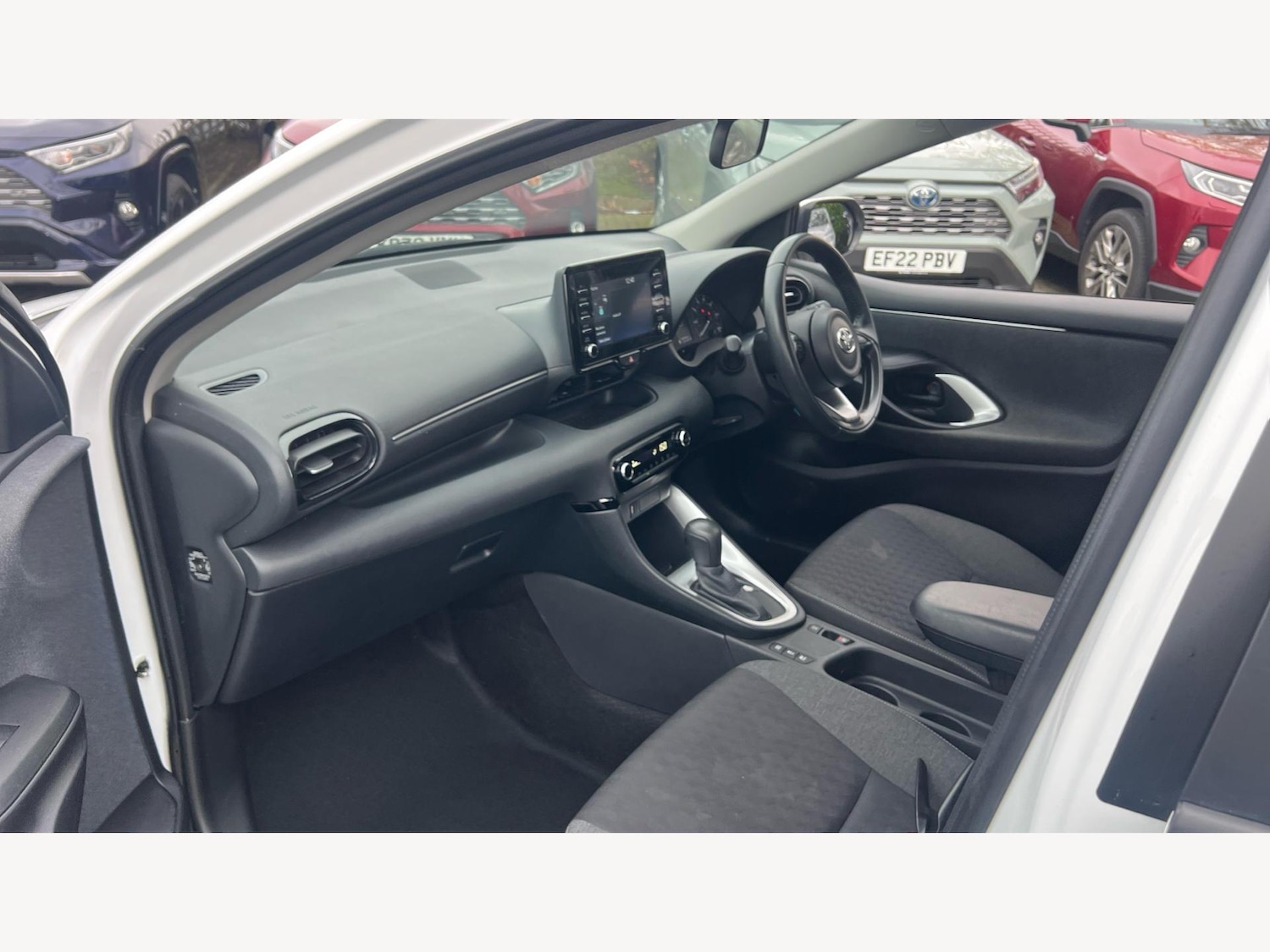 Used Toyota Yaris 2022 for sale - 76522011: Photo 12
