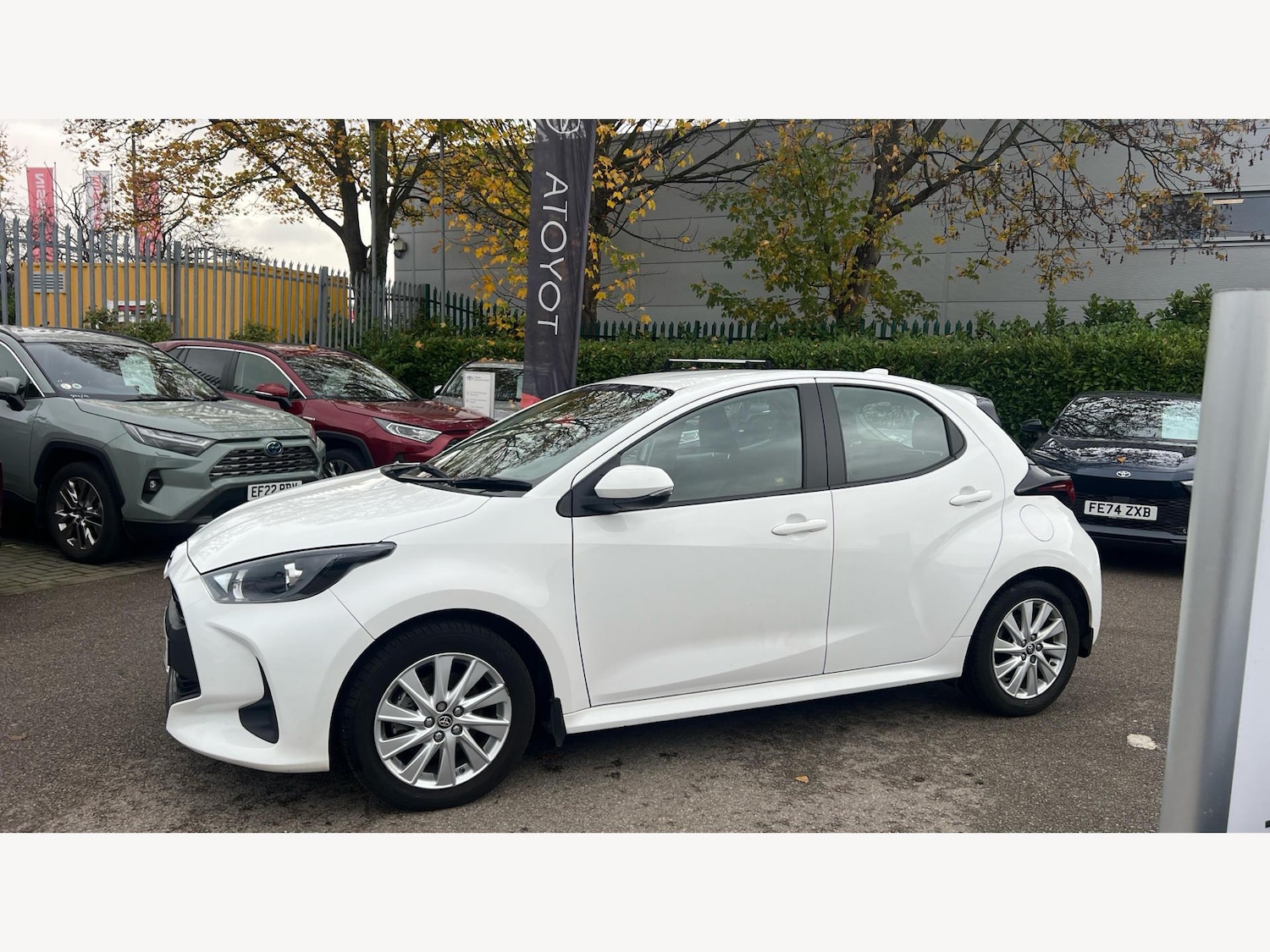Used Toyota Yaris 2022 for sale - 76522011: Photo 19