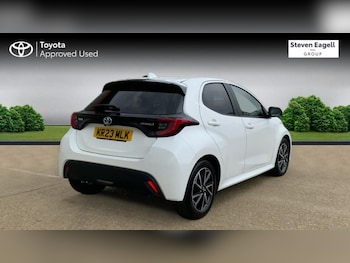 Used Toyota Yaris 2023 for sale - 75669548: Photo