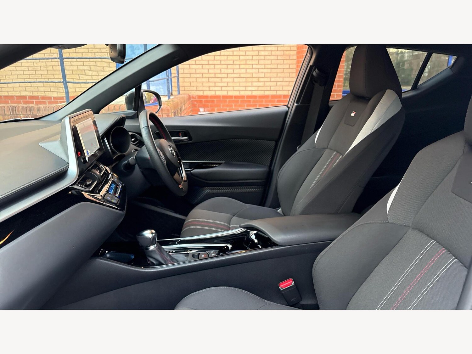 Used Toyota C-HR 2022 for sale - 77306206: Photo 12