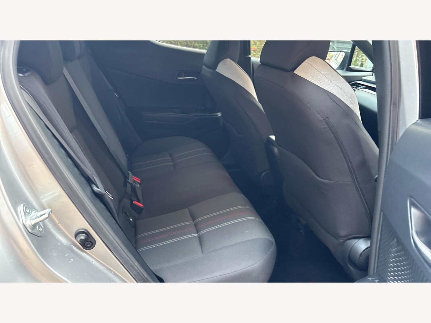 Used Toyota C-HR 2022 for sale - 77306206: Photo 14