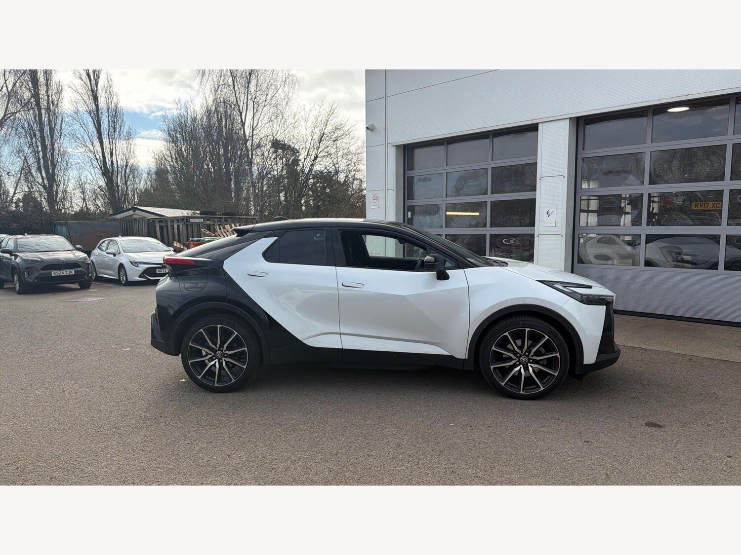 Used Toyota C-HR 2025 for sale - 78047405: Photo 18