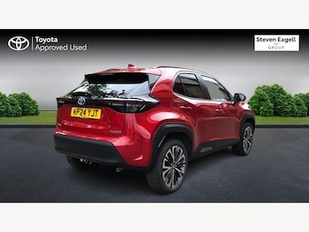 Used Toyota Yaris Cross 2024 for sale - 76109889: Photo 2