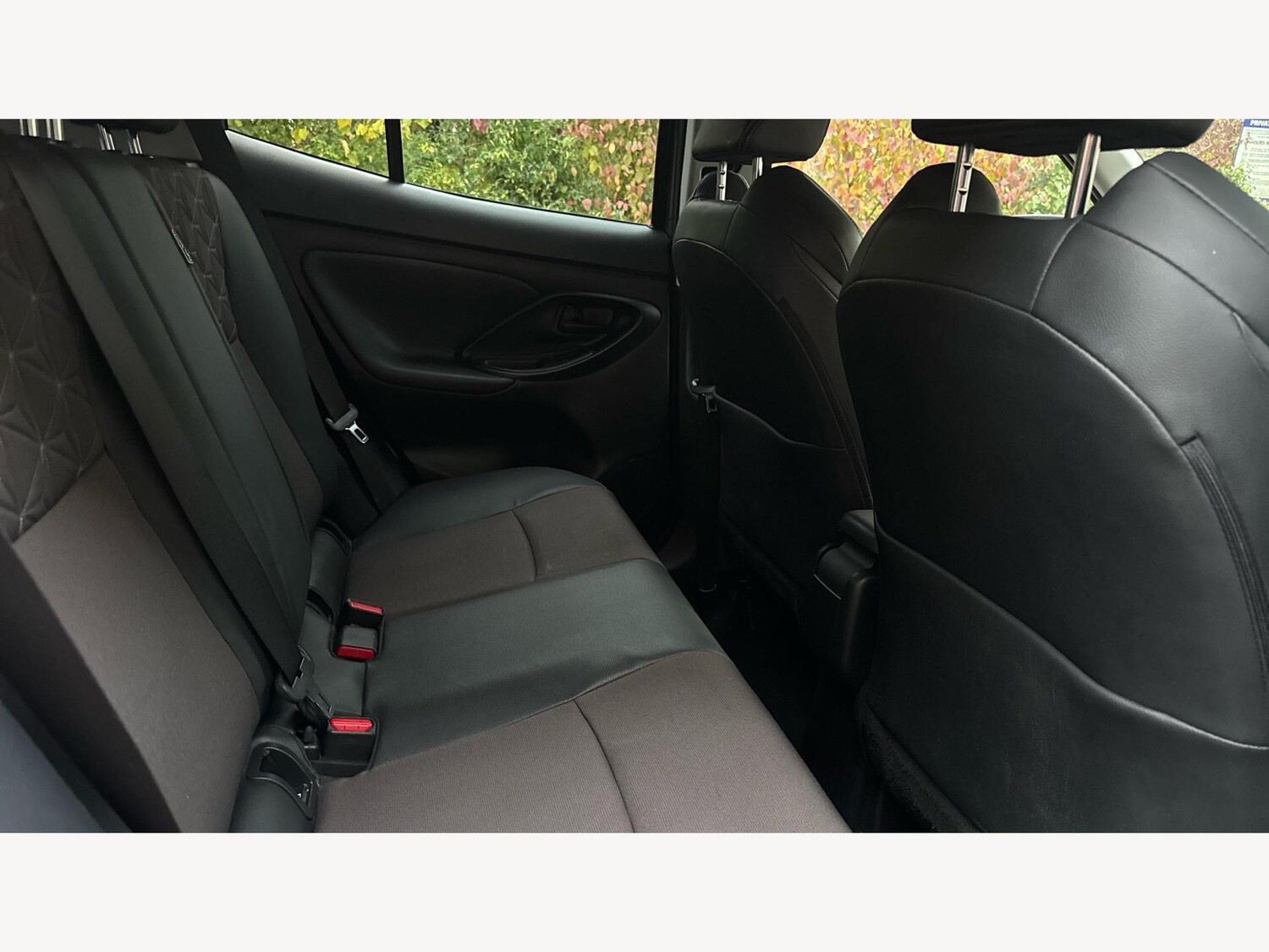 Used Toyota Yaris Cross 2023 for sale - 76306777: Photo 14
