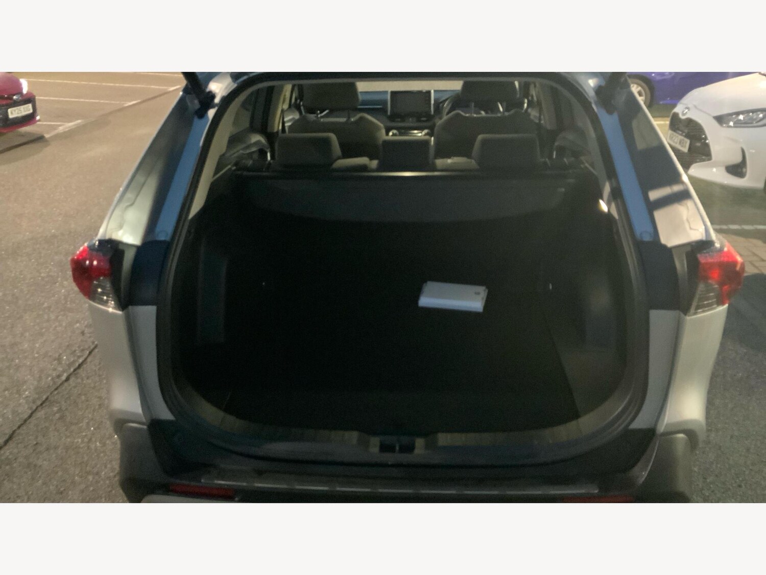 Used Toyota RAV4 2022 for sale - 76084346: Photo 16