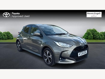 Used Toyota Yaris 2024 for sale - 79062457: Photo