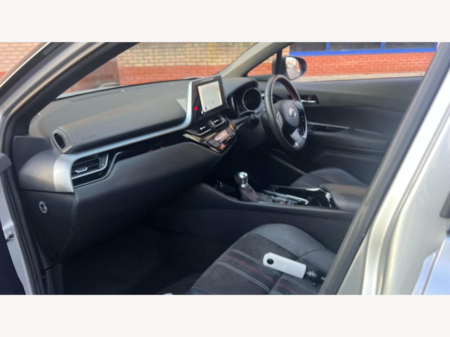 Used Toyota C-HR 2022 for sale - 77549915: Photo 12