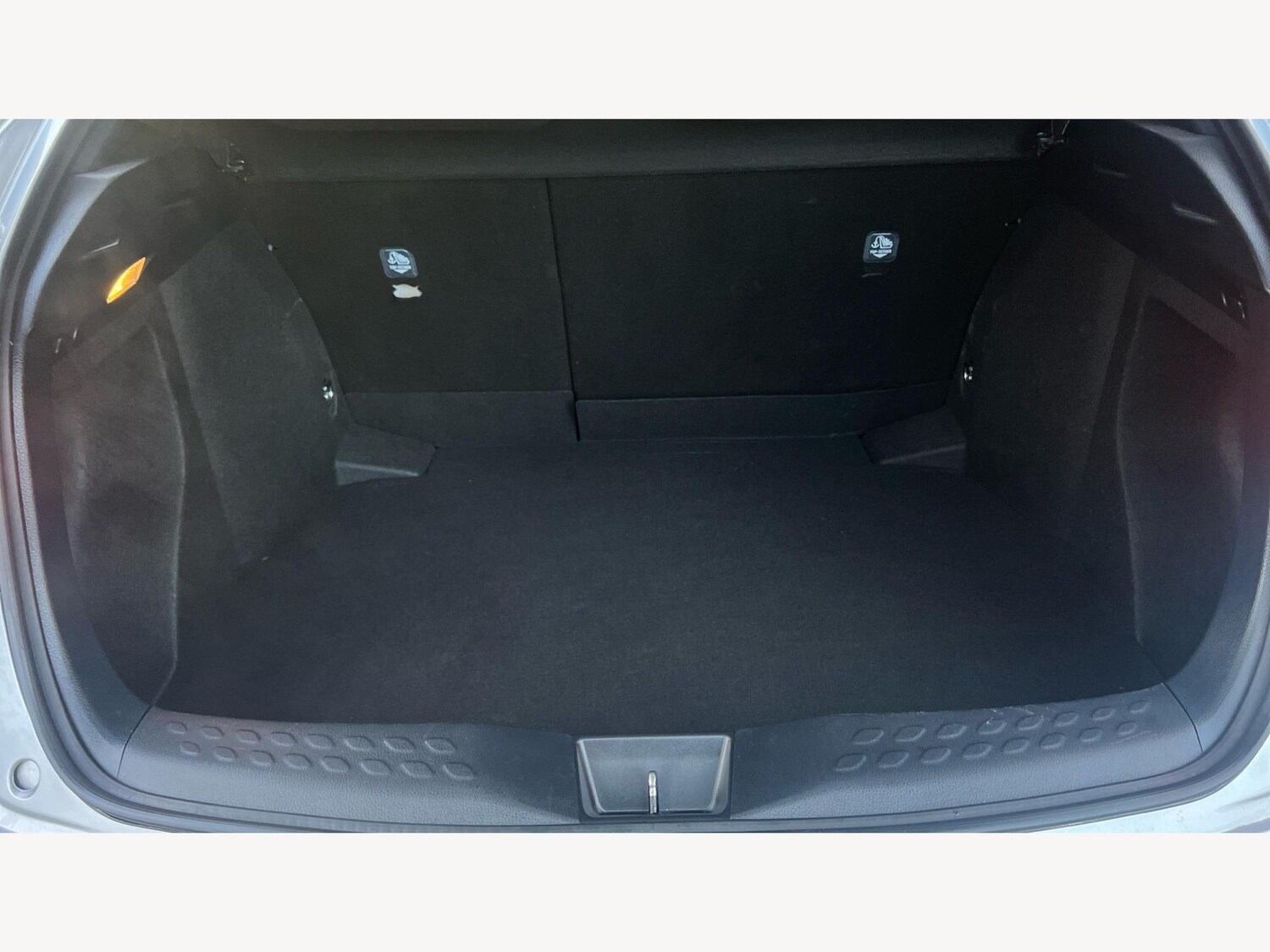 Used Toyota C-HR 2022 for sale - 77549915: Photo 16