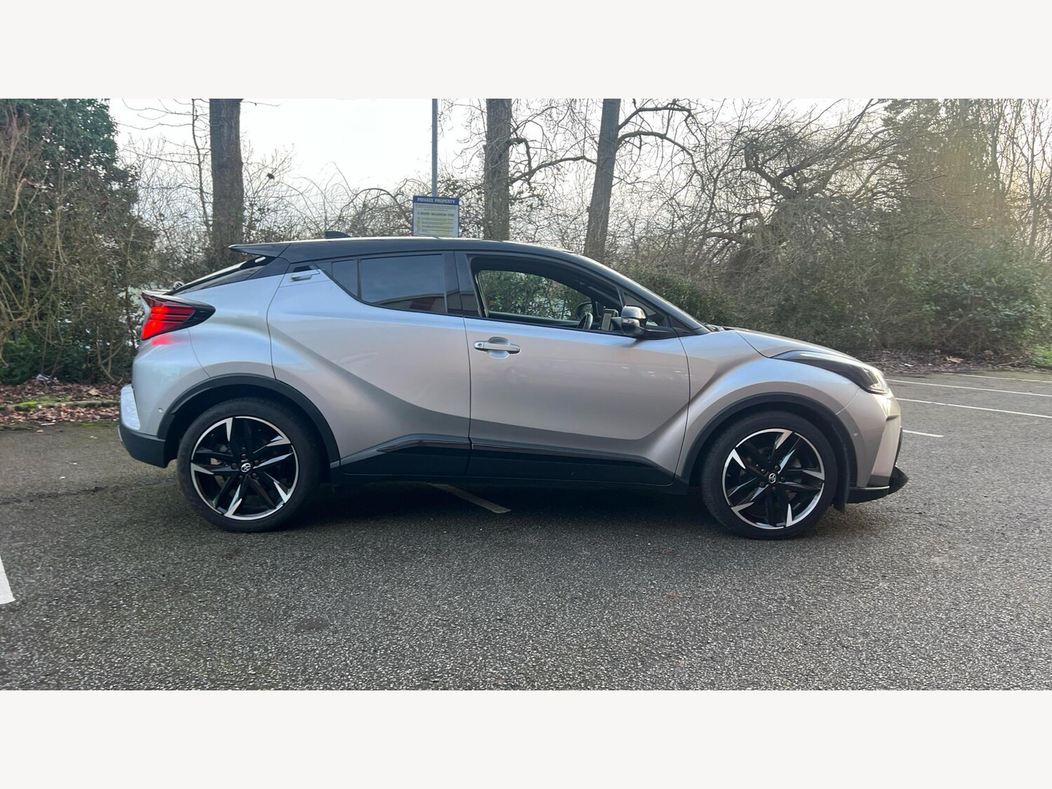 Used Toyota C-HR 2022 for sale - 77549915: Photo 18