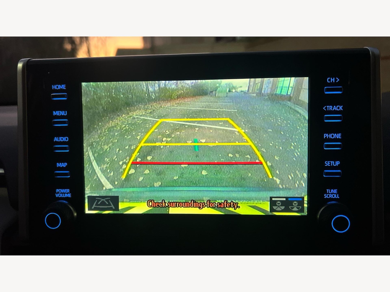 Used Toyota RAV4 2022 for sale - 76613010: Photo 22