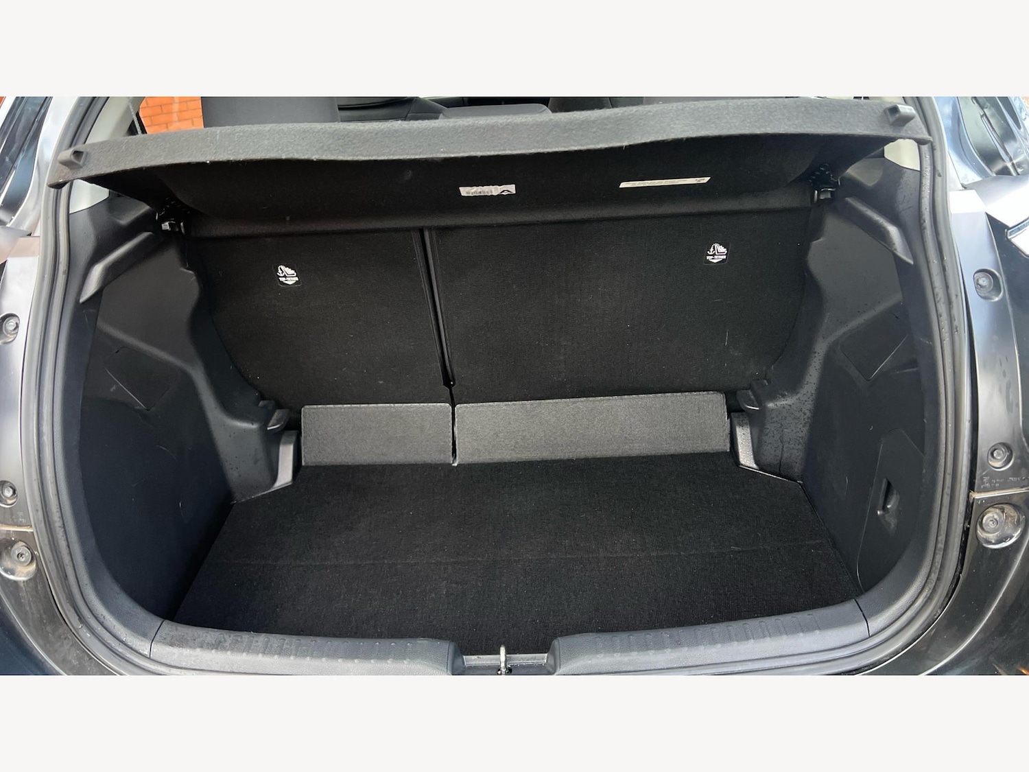 Used Toyota Yaris 2023 for sale - 77320912: Photo 16