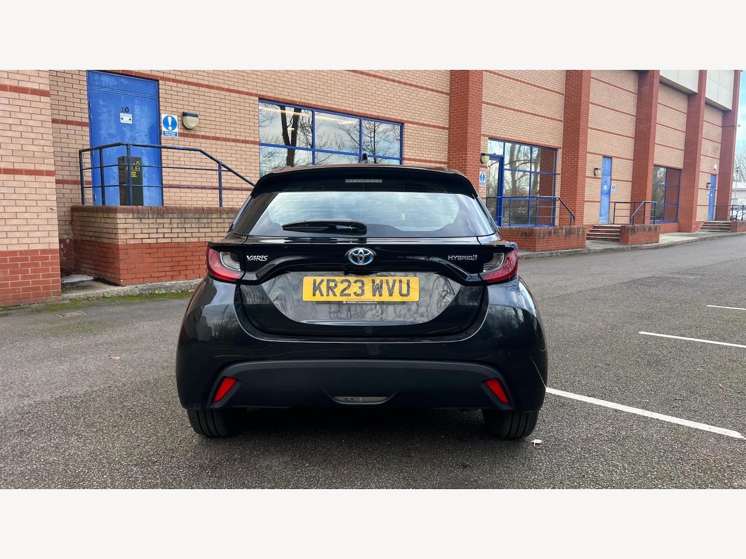 Used Toyota Yaris 2023 for sale - 77320912: Photo 21