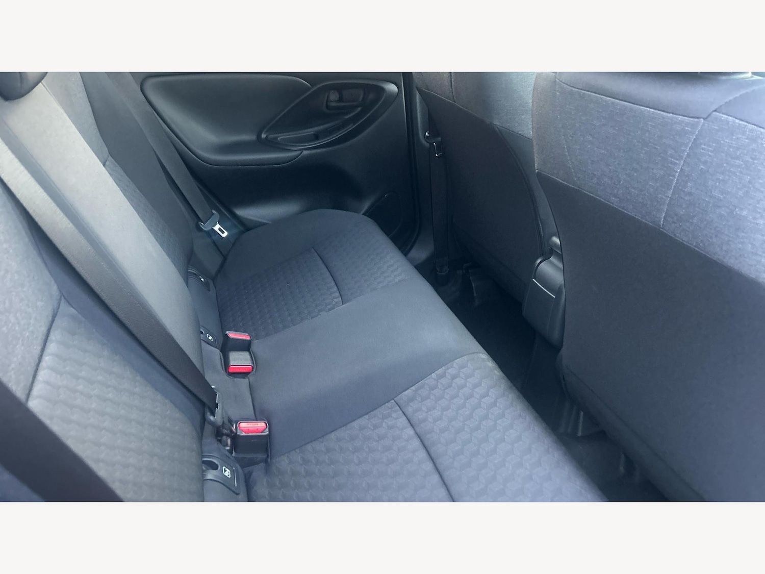 Used Toyota Yaris 2022 for sale - 77549901: Photo 14