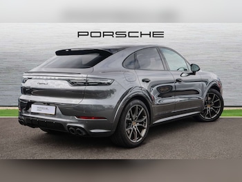 Used Porsche Cayenne 2021 for sale - 79078852: Photo