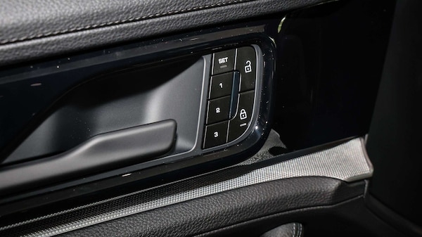 Used Porsche Panamera 2025 for sale - 76141617: Photo 13