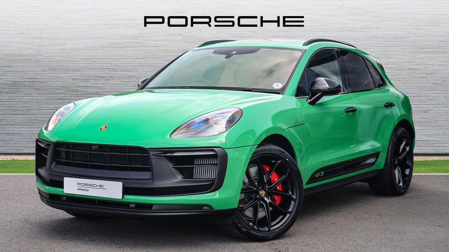 Used Porsche Macan 2025 for sale - 77686483: Photo 2