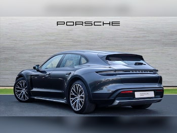 Used Porsche Taycan 2021 for sale - 79051663: Photo