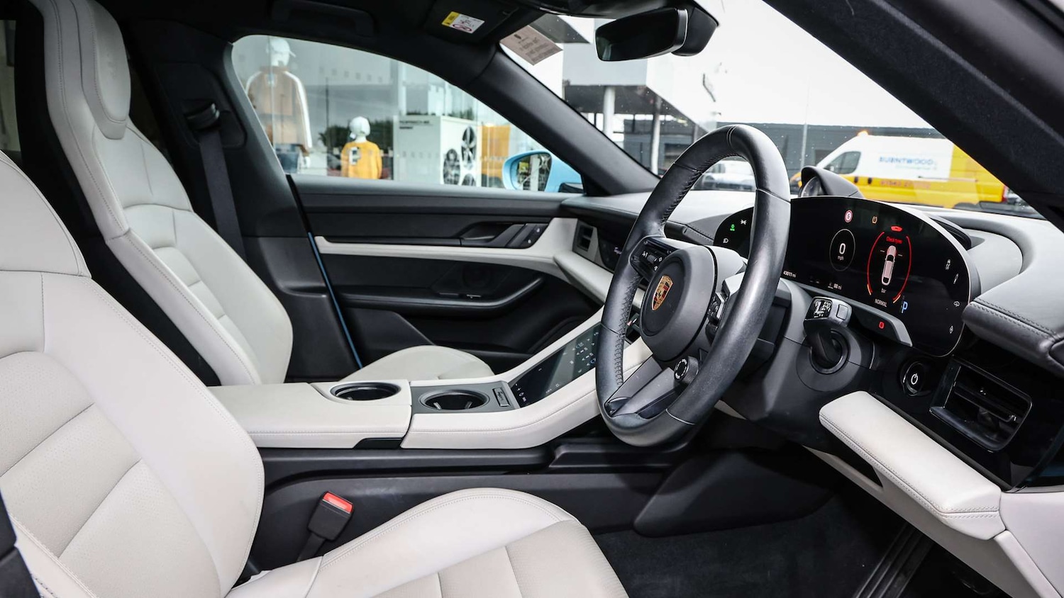 Used Porsche Taycan 2022 for sale - 76564502: Photo 13