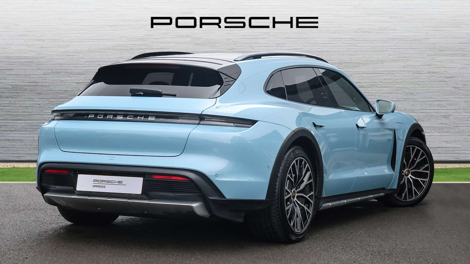 Used Porsche Taycan 2022 for sale - 76564502: Photo 3