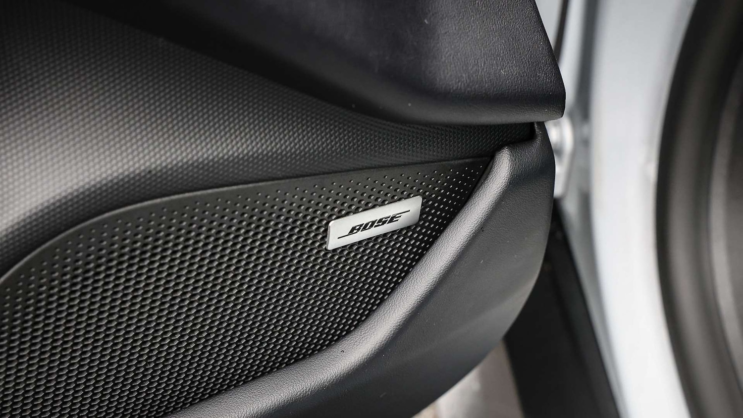 Used Porsche Taycan 2025 for sale - 77553011: Photo 28