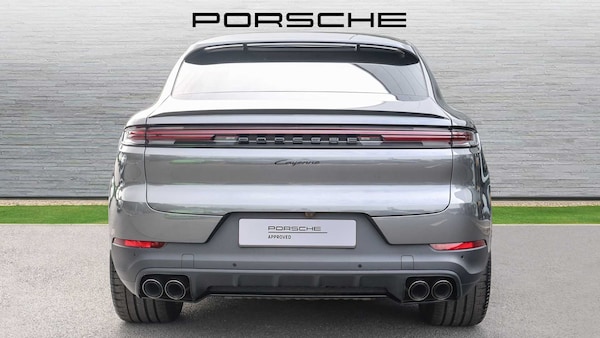 Used Porsche Cayenne 2025 for sale - 75661340: Photo 10