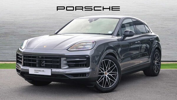 Used Porsche Cayenne 2025 for sale - 75661340: Photo 2