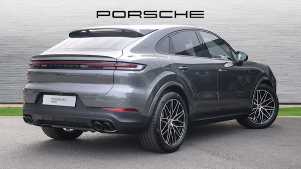 Used Porsche Cayenne 2025 for sale - 75661340: Photo 3