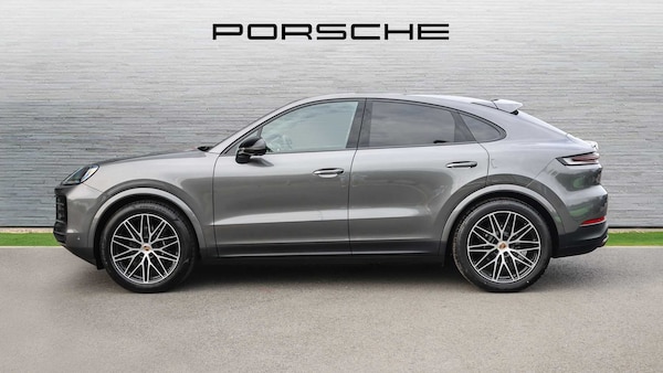 Used Porsche Cayenne 2025 for sale - 75661340: Photo 8
